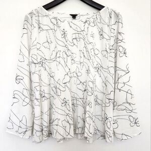 NWOT Ann Taylor Abstract Butterly Pleated‎ Long-Sleeve Blouse